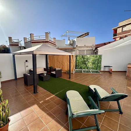 The House In Toquero Solarium Views To The Alcazaba Hébergement de vacances Málaga