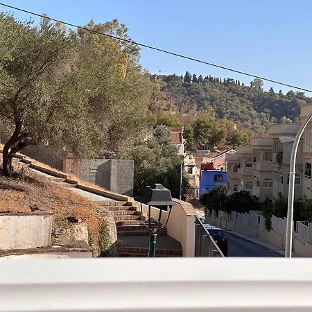The House In Toquero Solarium Views To The Alcazaba Hébergement de vacances *